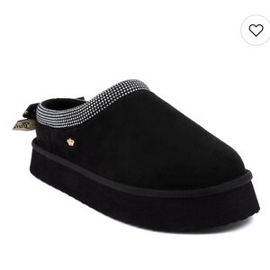 Juicy Couture JC-soltaba 2 Black Slip-On Clogs
